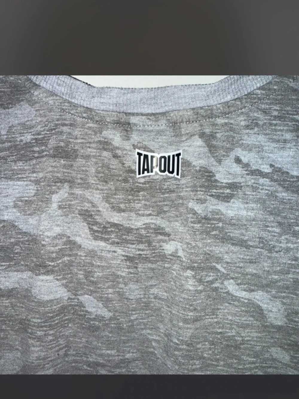 Women’s Gray Camo Short-Sleeve Crewneck Shirt large - Picture 5 of 5